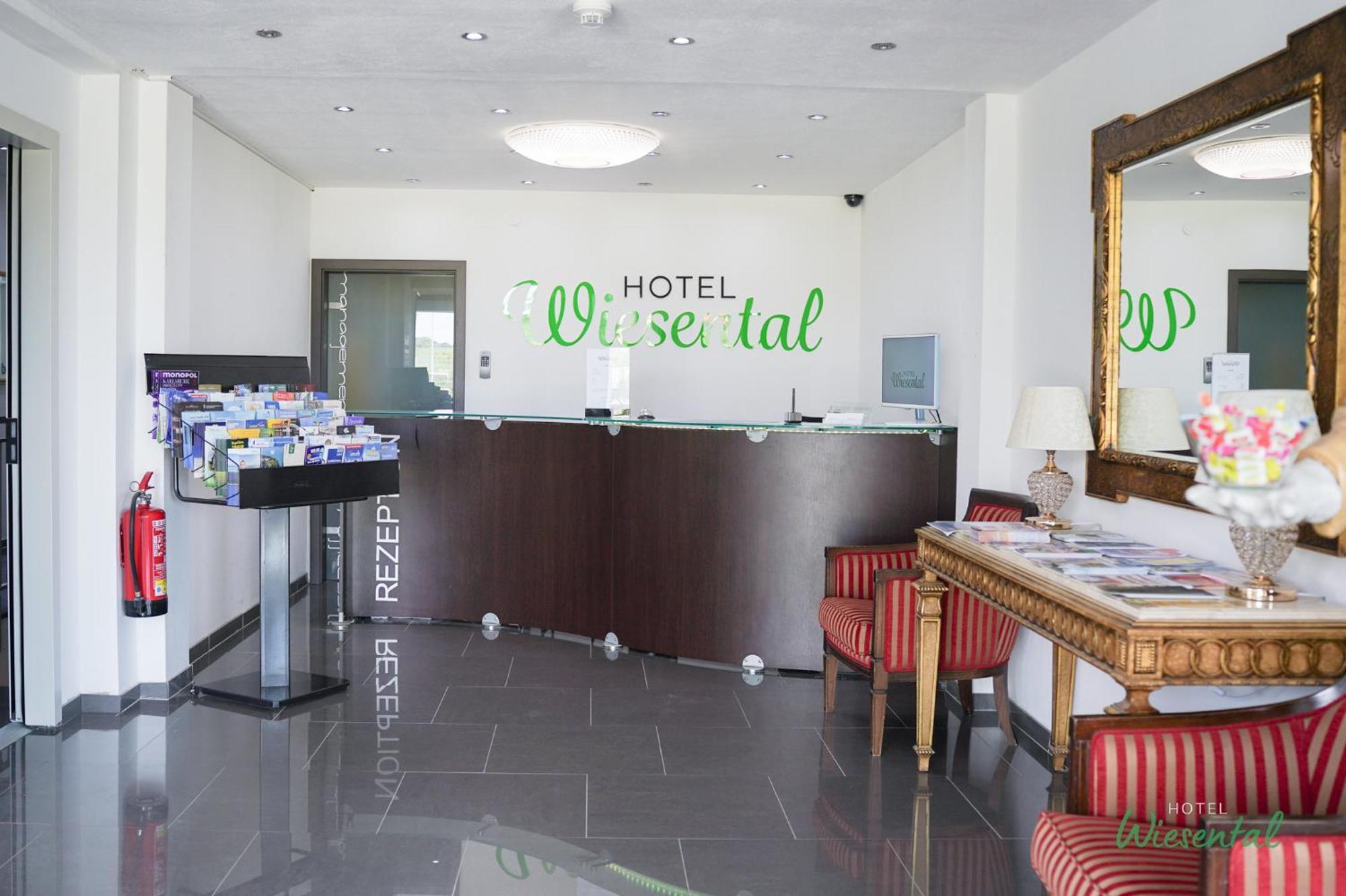 Hotel Wiesental Naehe Friedrichshafen Meckenbeuren Zewnętrze zdjęcie